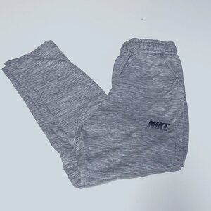 Nike Therma Big Kids' (Boys') XL